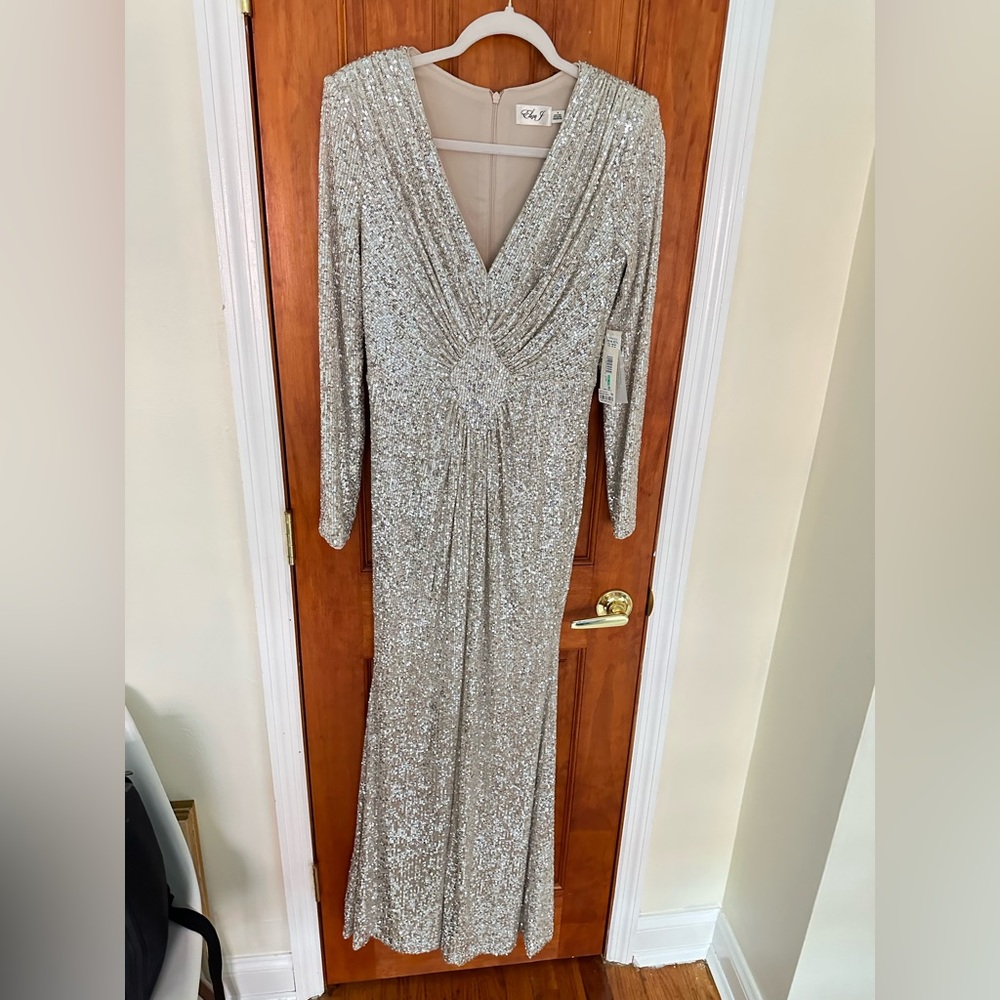 Sequined long Eliza J evening gown - Picture 3 of 6